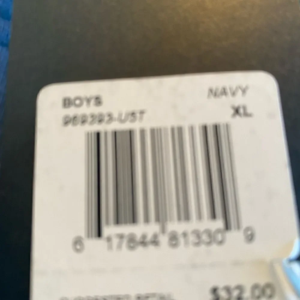 CONVERSE  BOYS NAVY French Terry Shorts with side panel design NWT